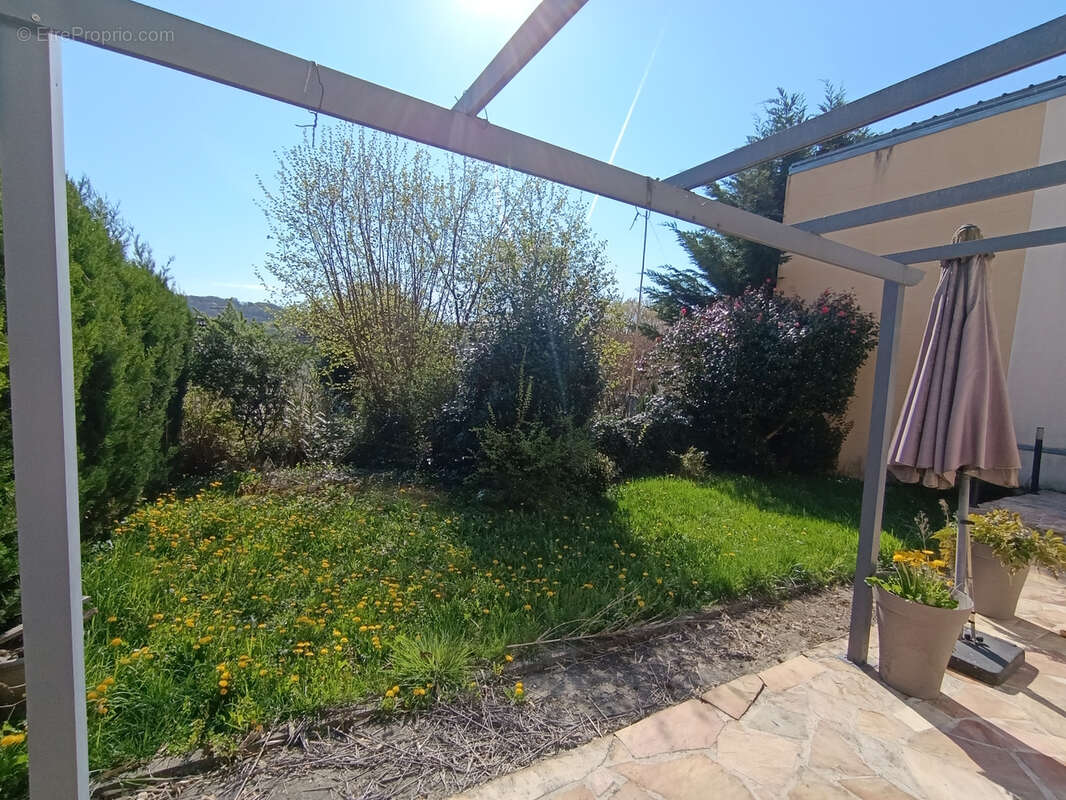 Maison à BURES-SUR-YVETTE