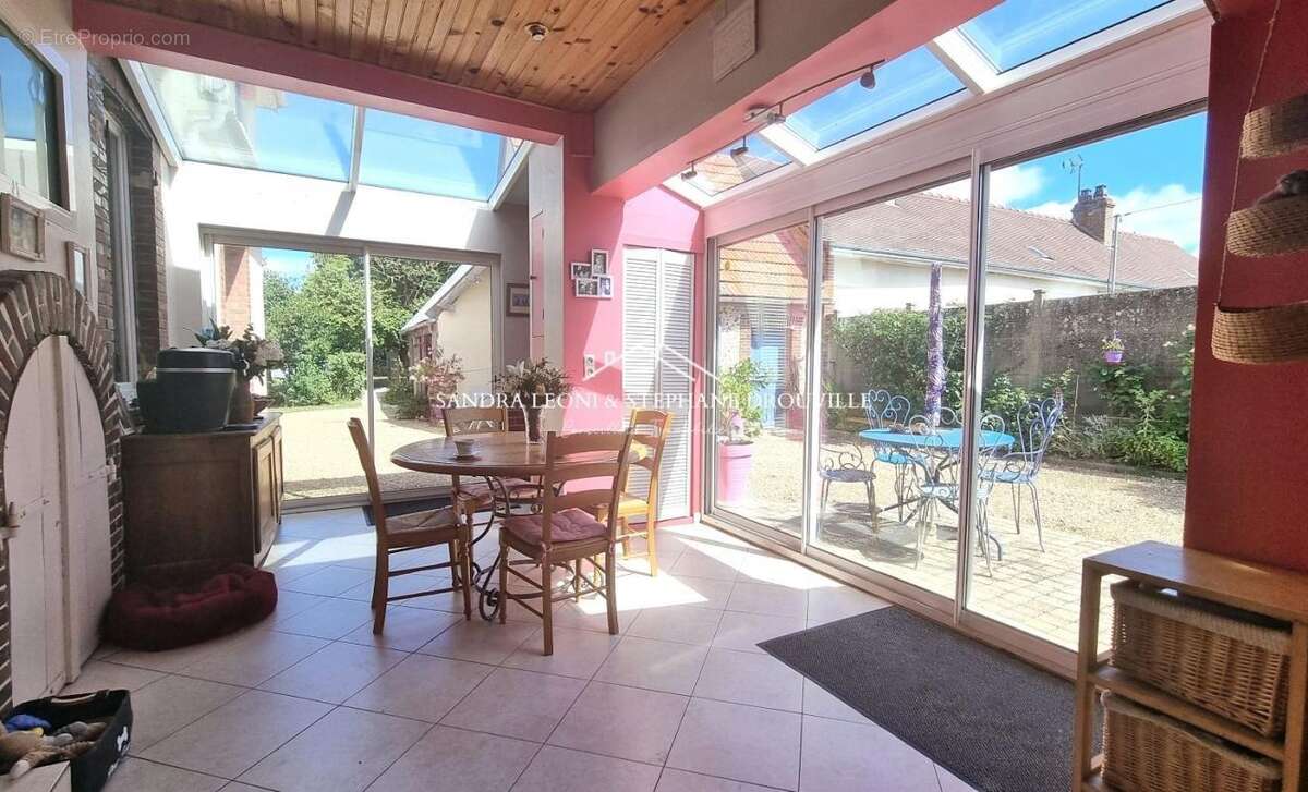Maison à CHARTRES