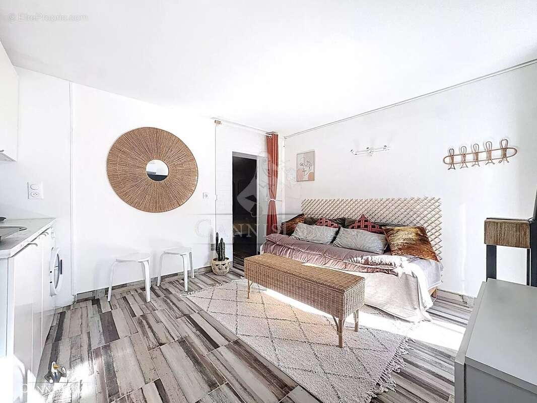 Appartement à LES ISSAMBRES