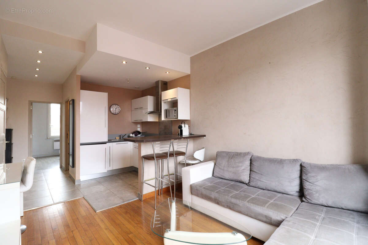 Appartement à LYON-8E