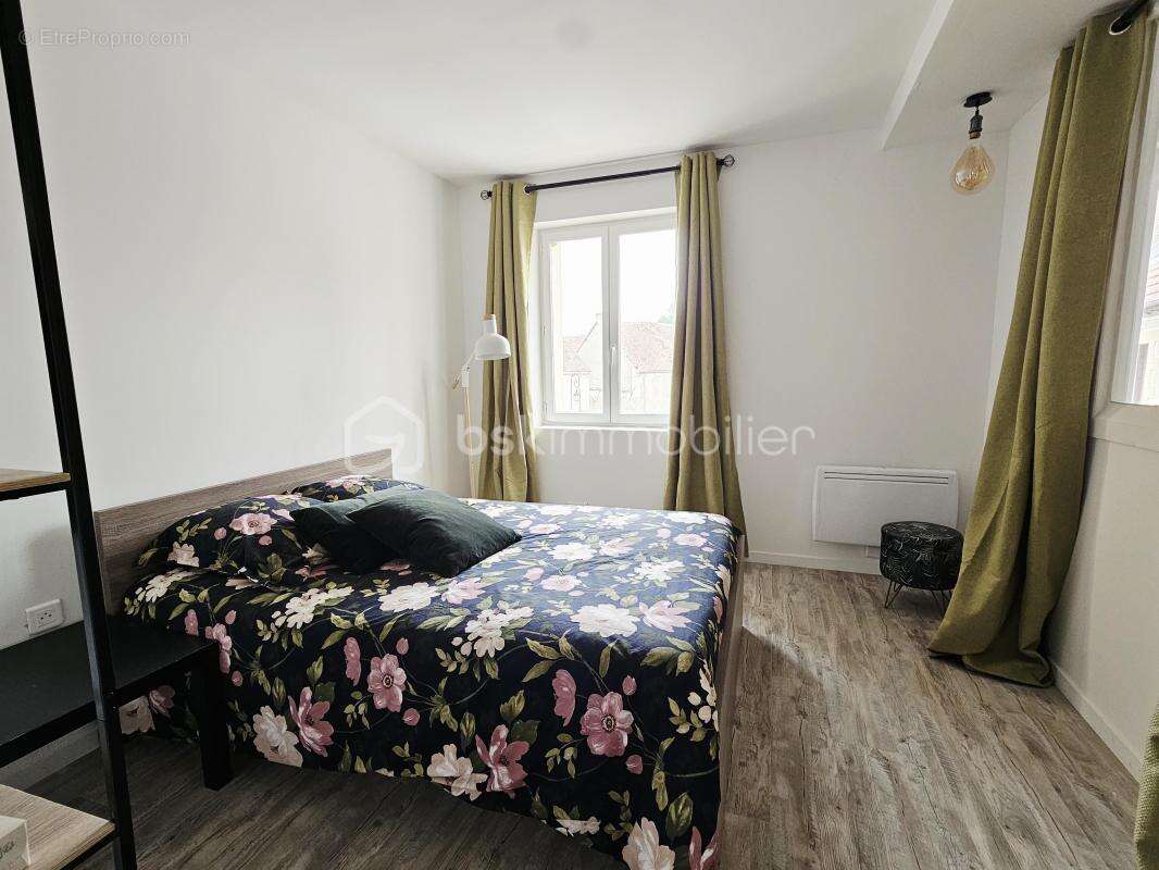 Maison à COULOMMIERS