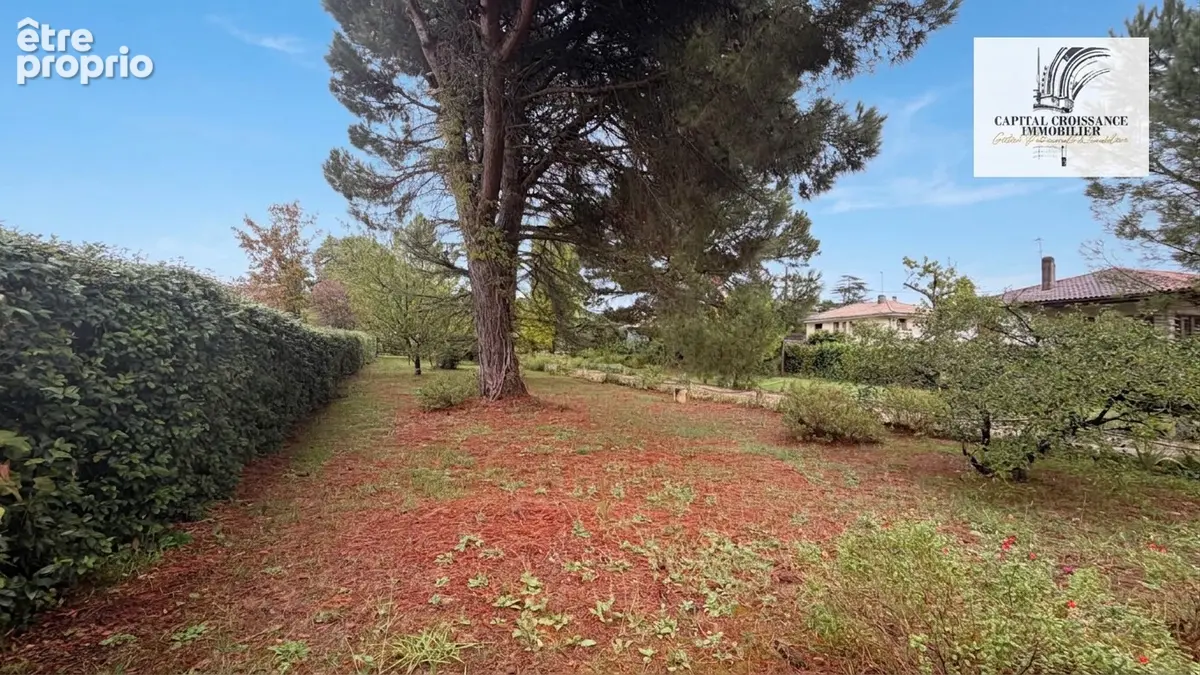 Terrain à PESSAC