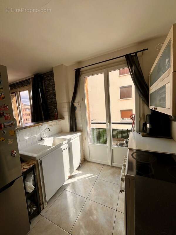 Appartement à MARSEILLE-14E