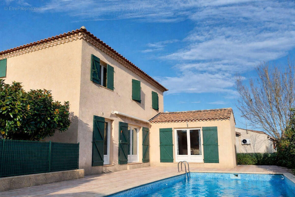 Maison à PERET