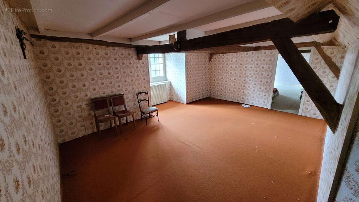 Maison à POUGUES-LES-EAUX