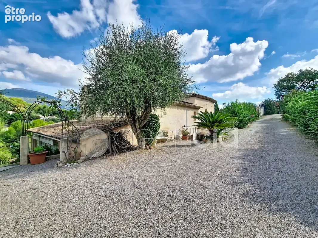Villa de charme –calme absolu, vue dégagée et piscine - photo 14