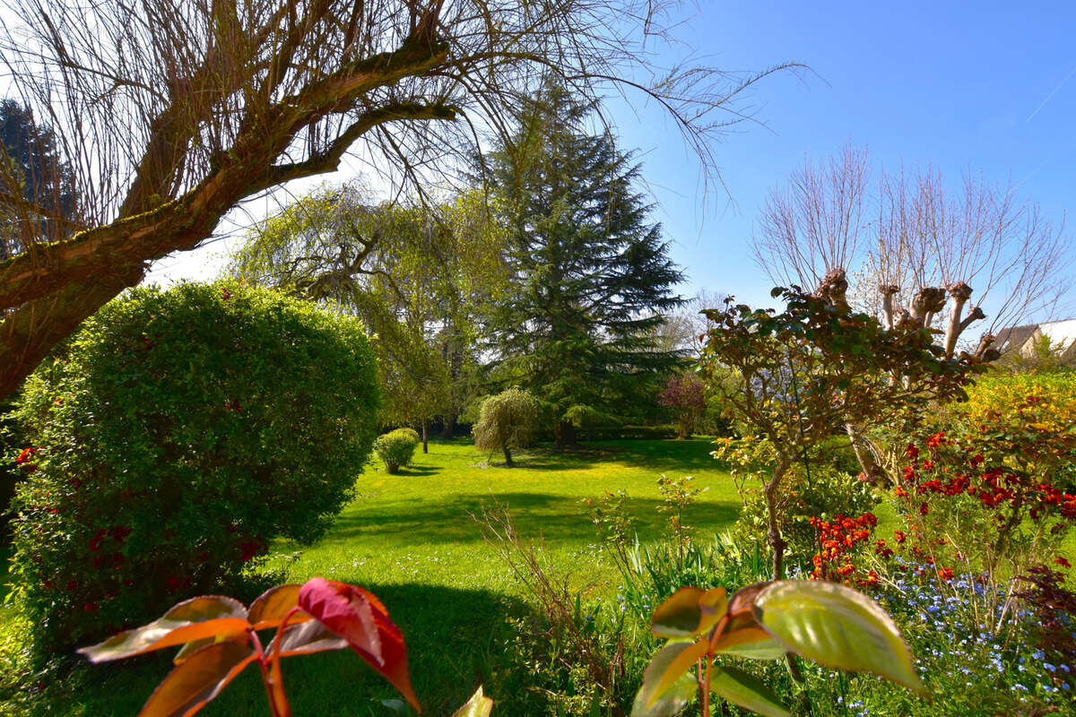 Maison à LEVIS-SAINT-NOM