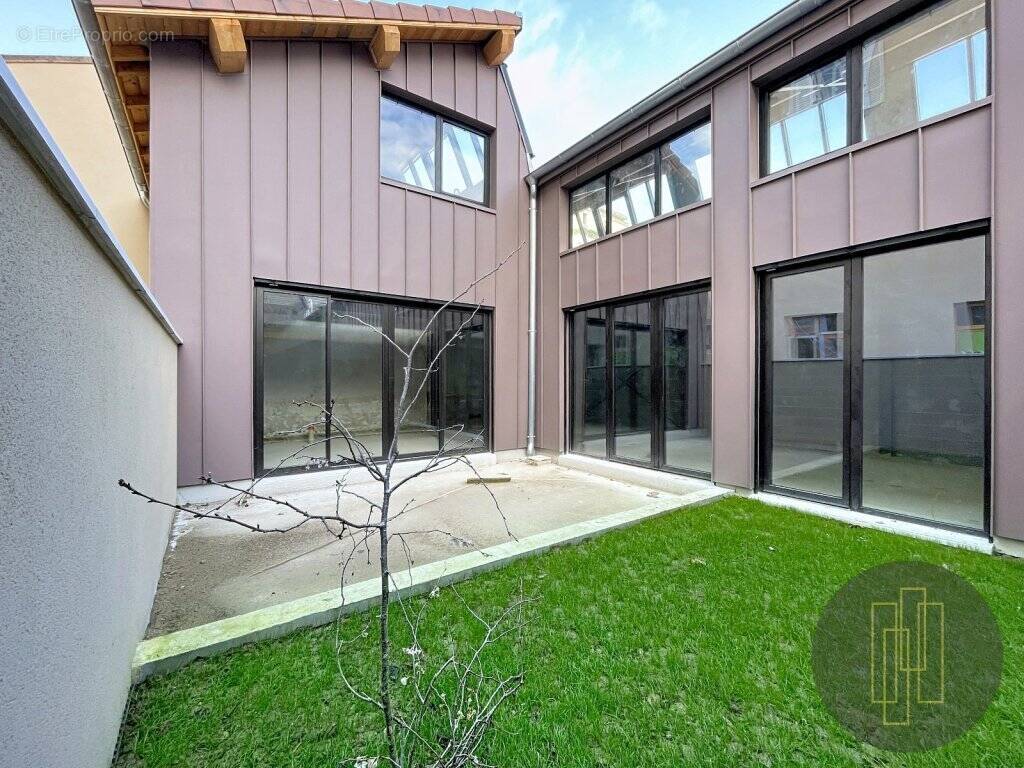 Appartement à VILLEFRANCHE-SUR-SAONE