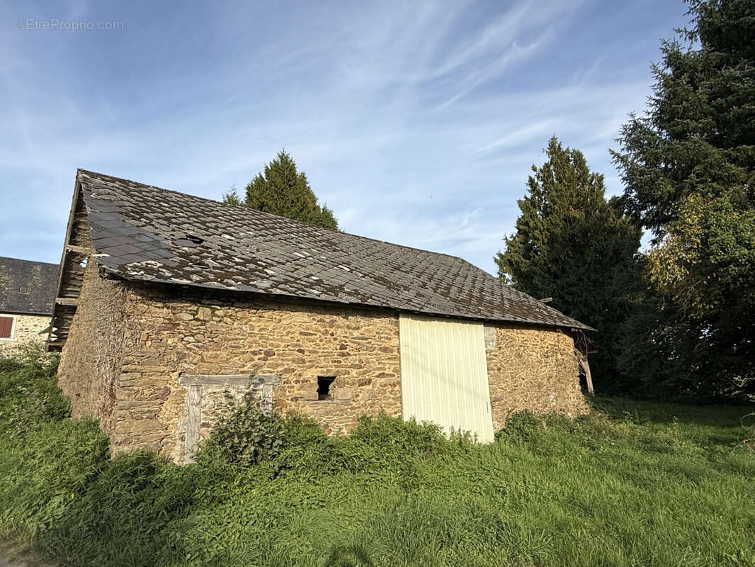Maison à PERPEZAC-LE-NOIR