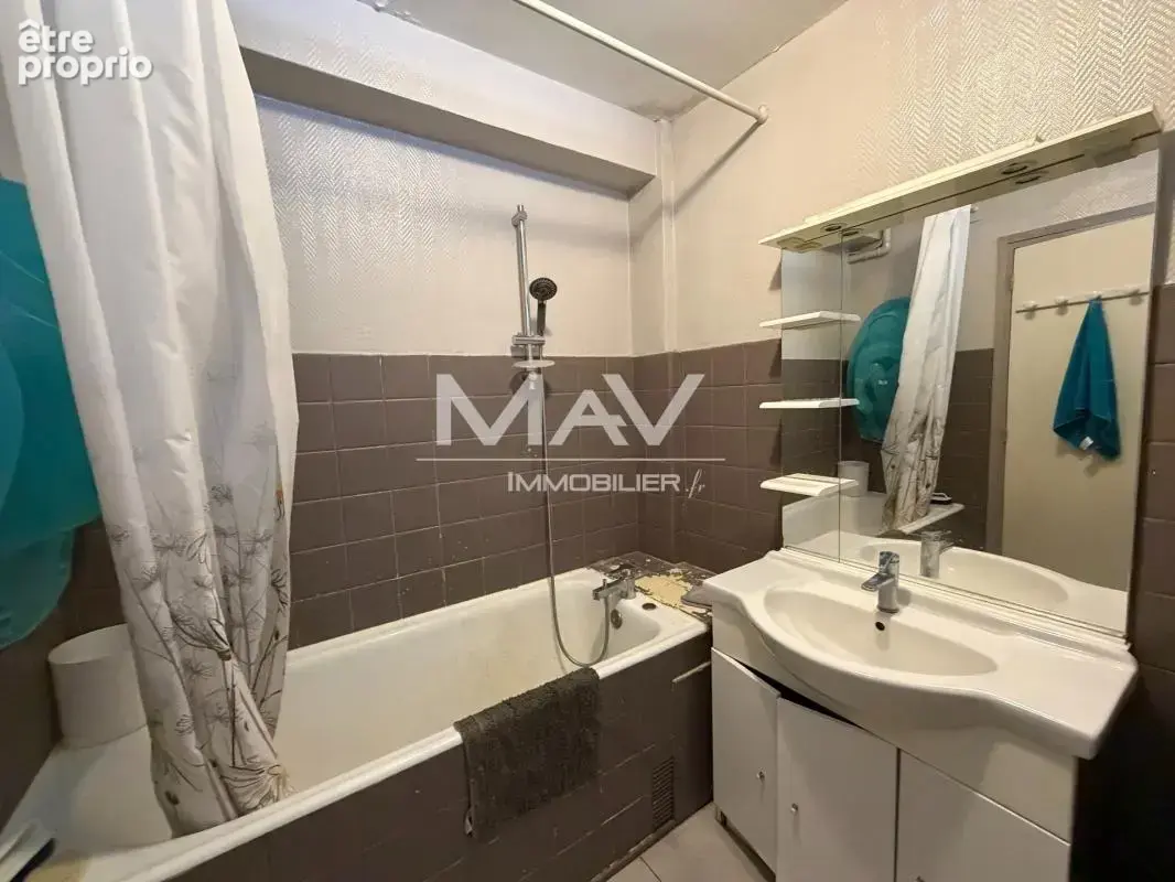 Appartement 91 m² à Tourcoing  - photo 11