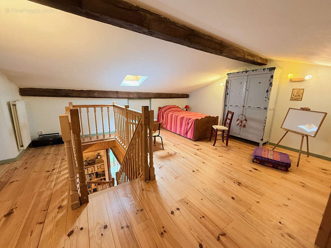 Maison à SAINT-LOUBES