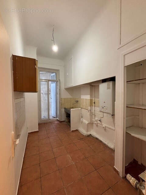Appartement à MARSEILLE-6E