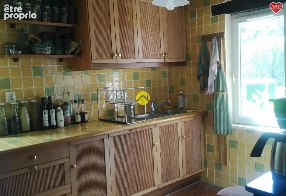 FERMETTE sur 11 000 M2 - photo 2