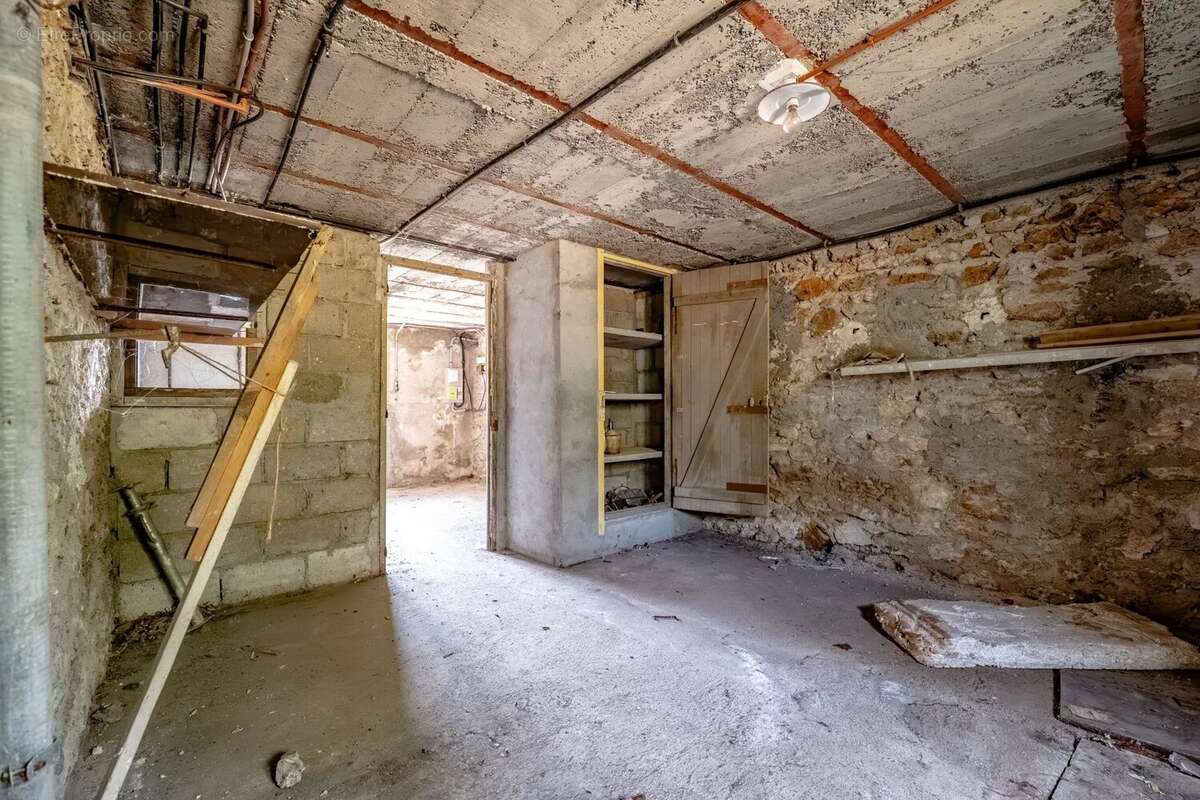 Dammarie-lès-lys – château soubiron – maison 105 m² à rénover – terrain 587 m² - photo 19