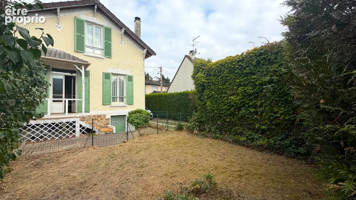 Maison à LIVRY-GARGAN