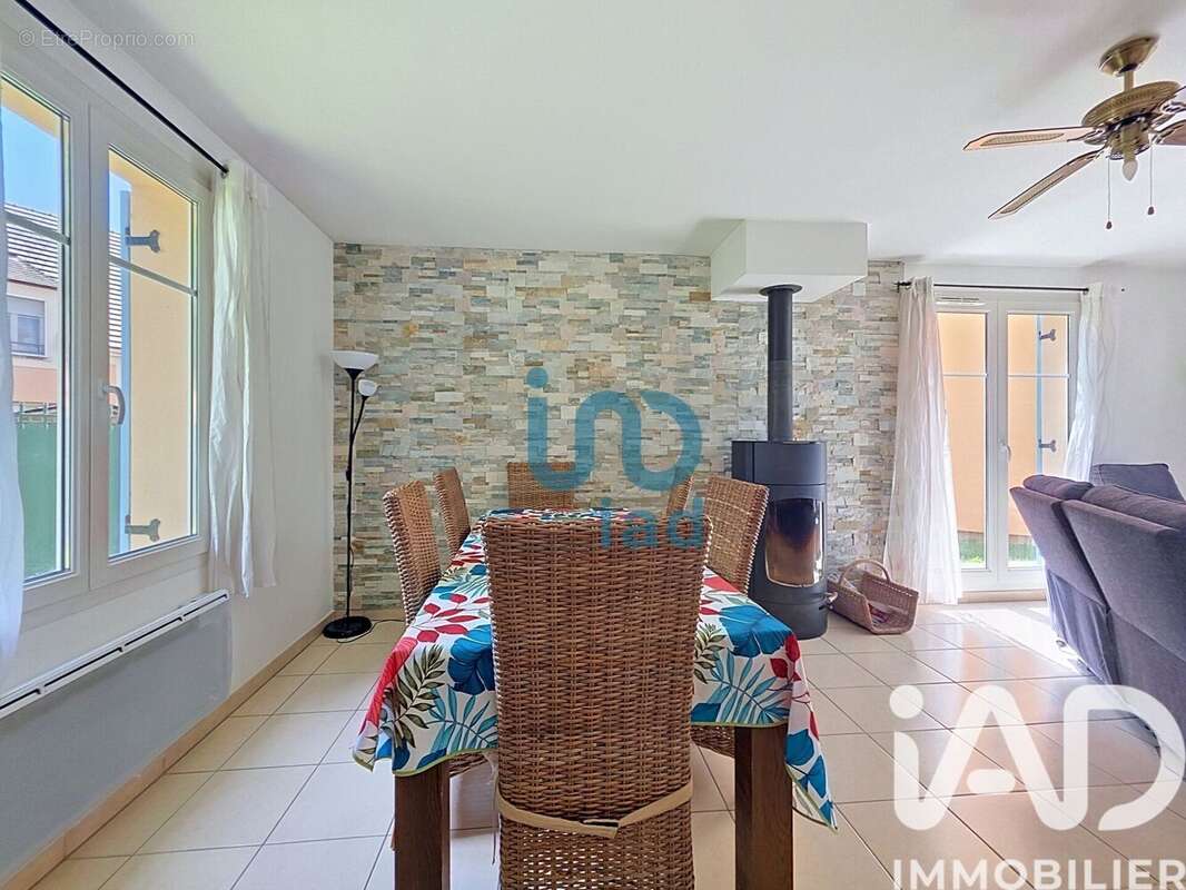 Photo 2 - Maison à MAGNANVILLE