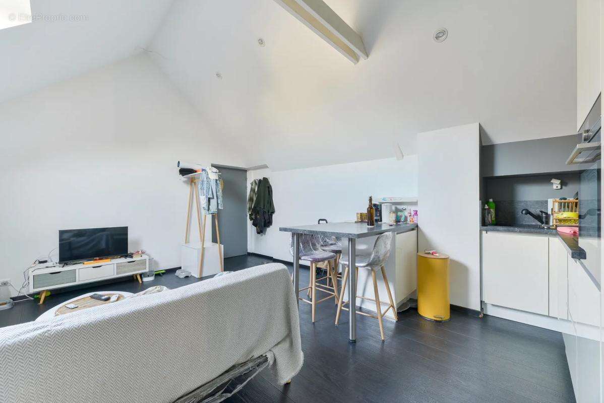 Appartement à SAINTE-LUCE-SUR-LOIRE