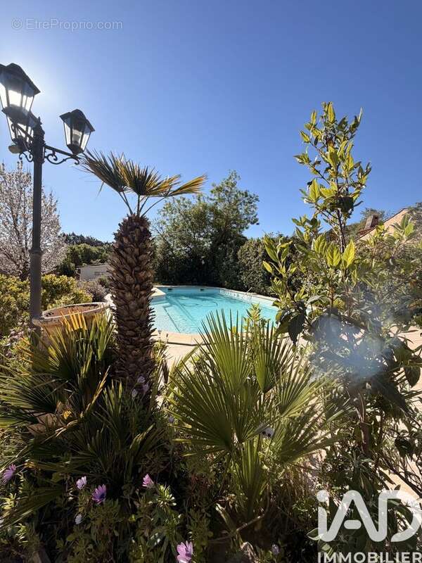 Photo 3 - Maison à SOLLIES-PONT