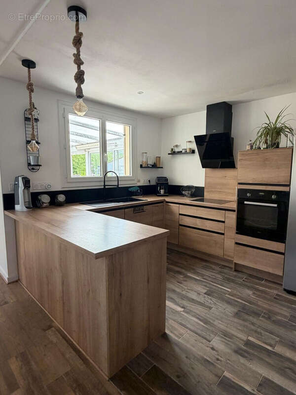 Maison 126 m² à Rochefort  - photo 6