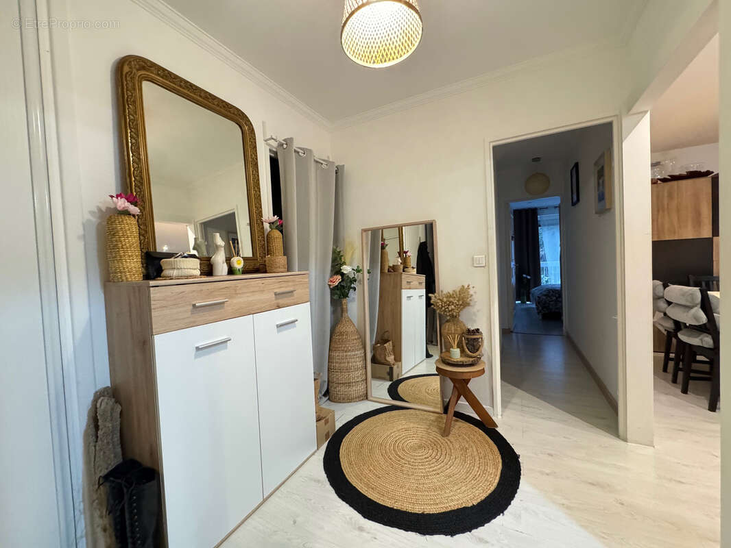 Appartement à CHENNEVIERES-SUR-MARNE