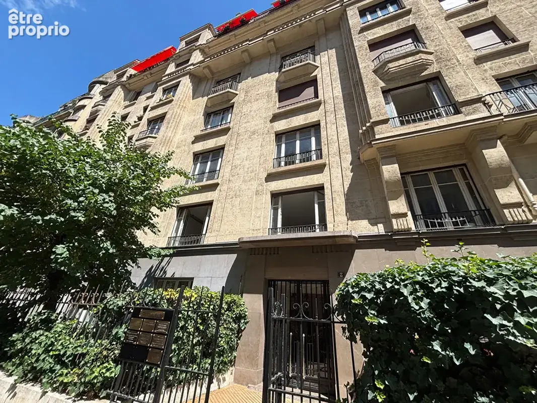 Localisation - calme - etage eleve - lumineux - vue degagee - photo 9