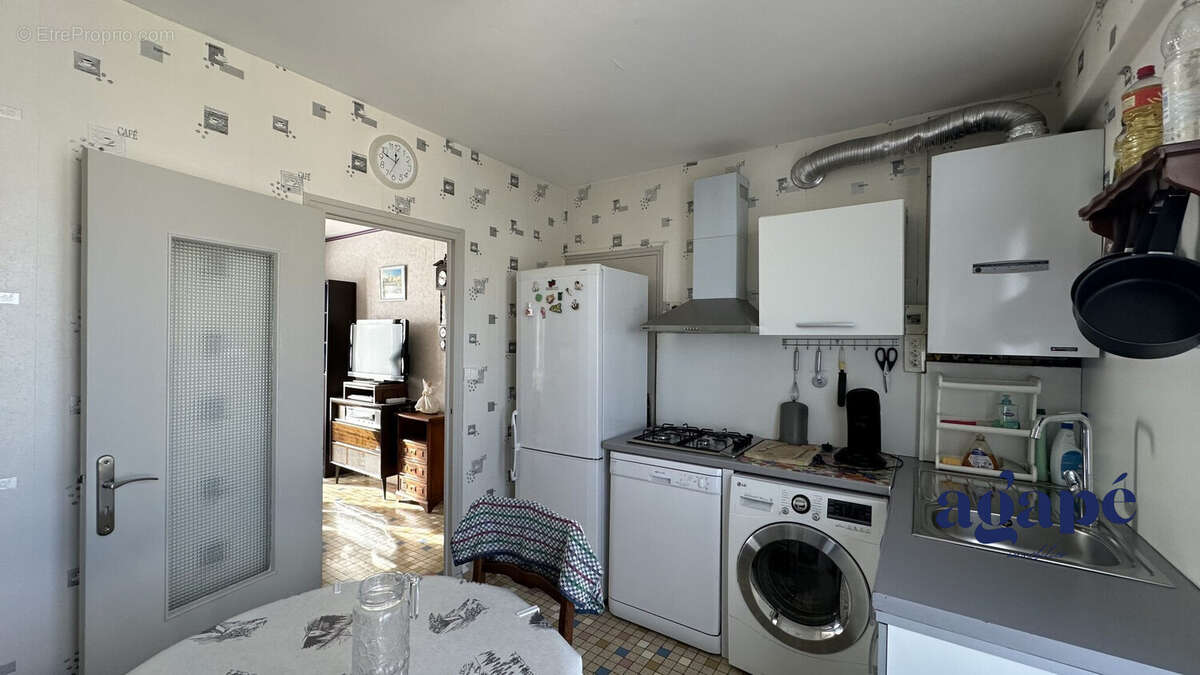 Maison à COULANGES-LES-NEVERS