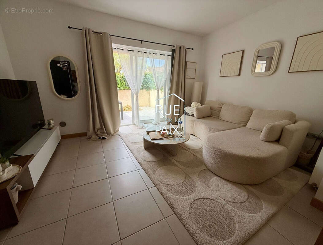 Charmante maison avec cour à Naintré - photo 4