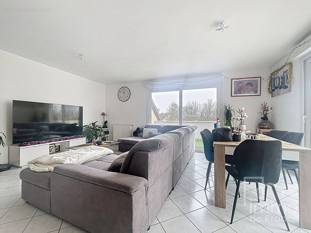Appartement à DIVONNE-LES-BAINS