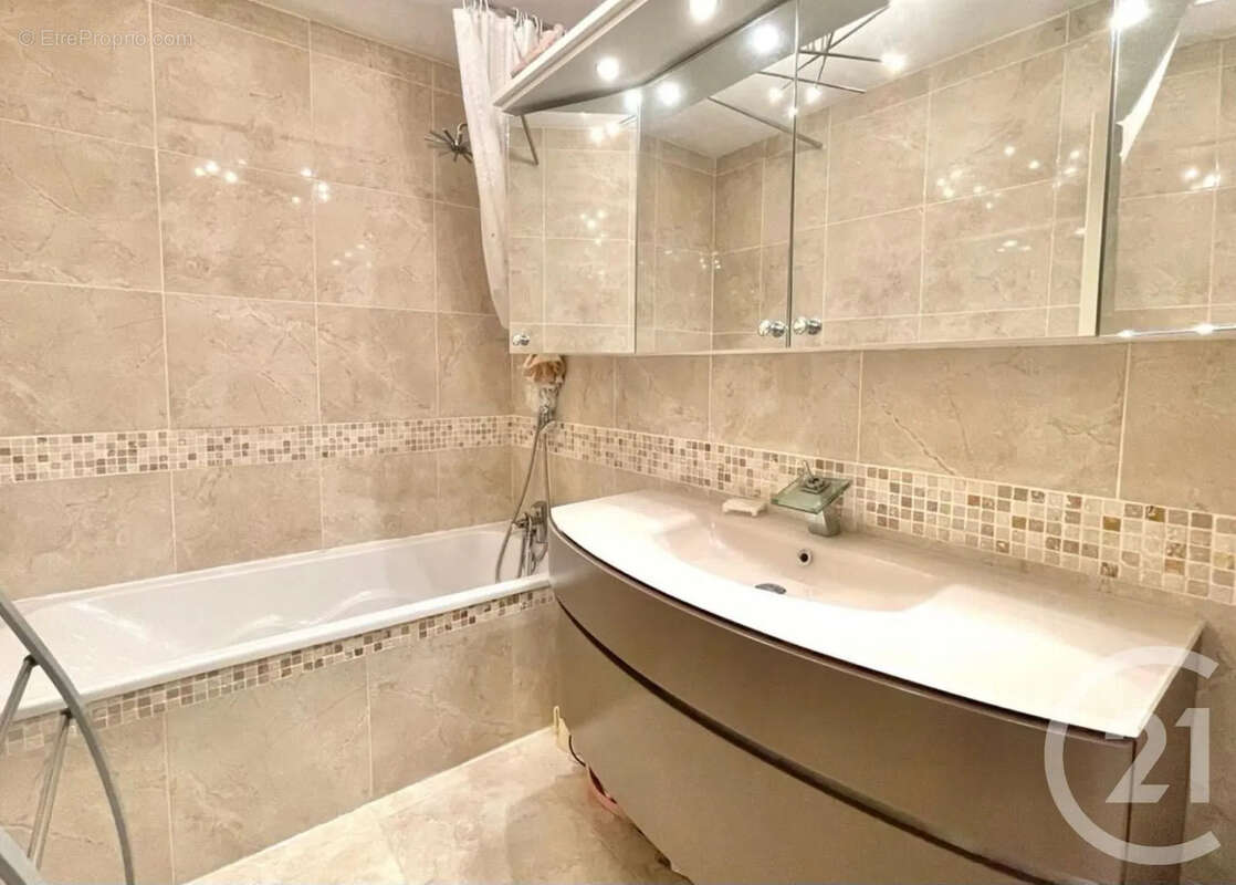 Appartement à LYON-3E