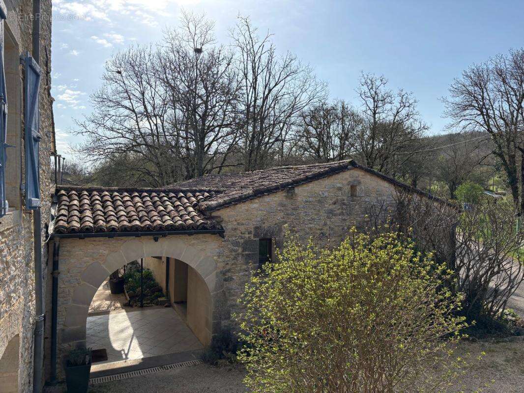 Maison à LEOBARD