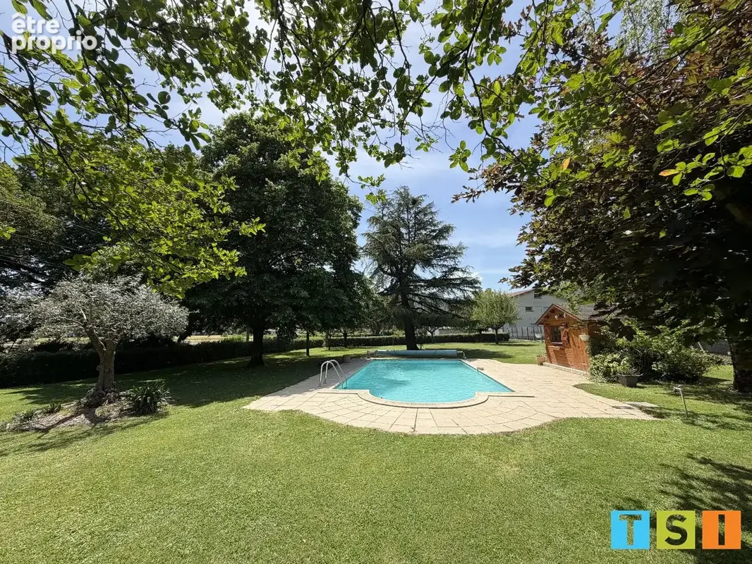 Labarthe--rivière : Ensemble immobilier avec piscine, parc clos de 2 170 m², maison familiale, 2 appartements - photo 8