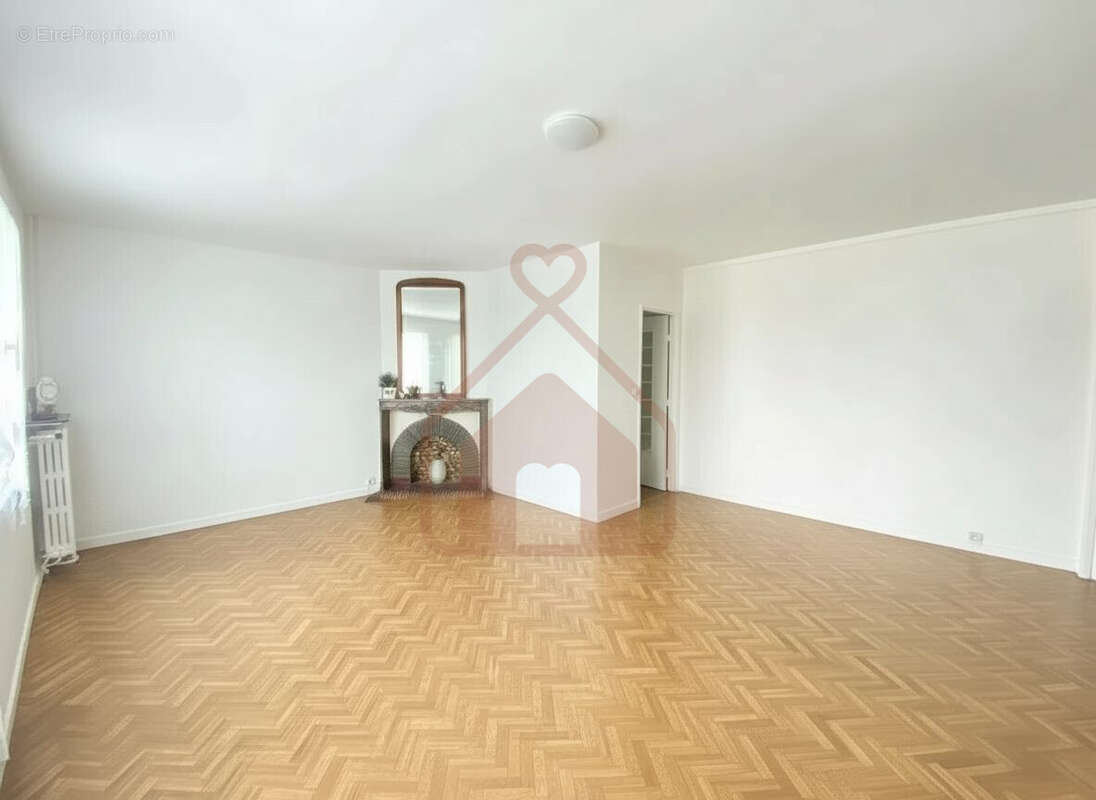 Appartement à LE KREMLIN-BICETRE
