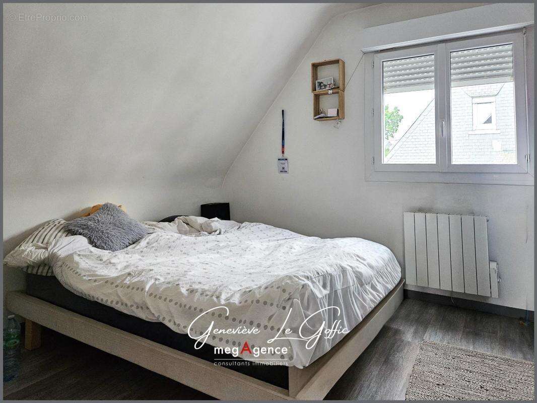 Maison à PLOUBEZRE