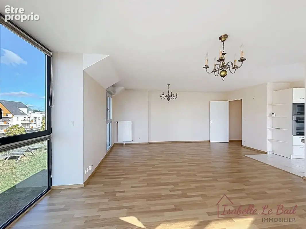 Bruz - appartement t3 - dernier etage - balcon - ascenseur - garage - photo 2