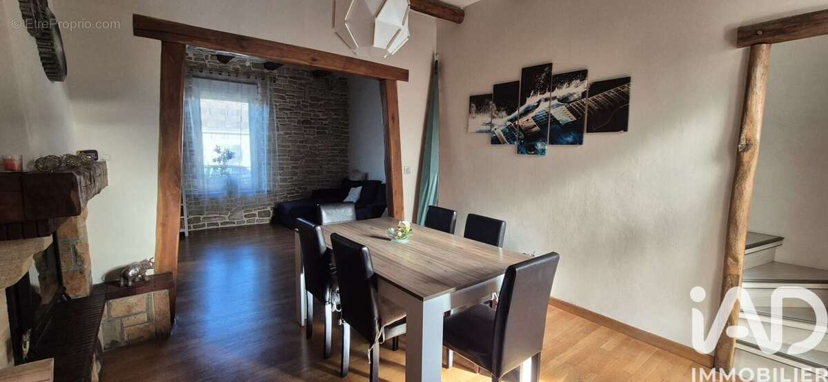 Photo 2 - Maison à REIMS