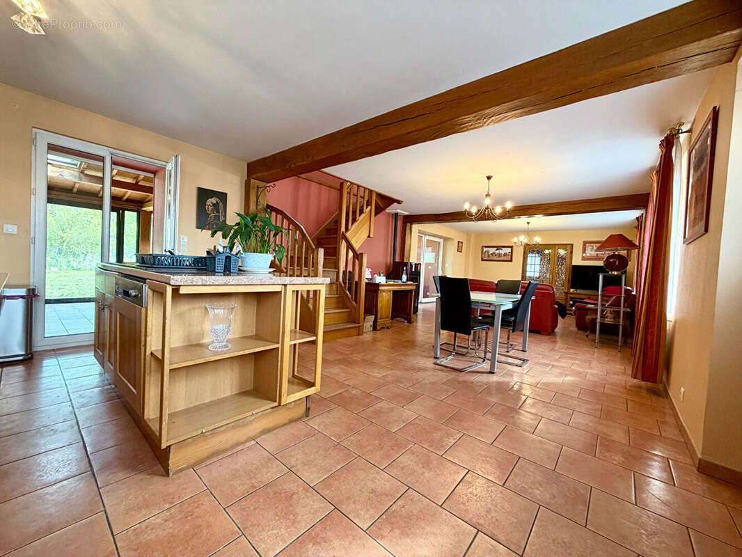 Maison à BRETEUIL