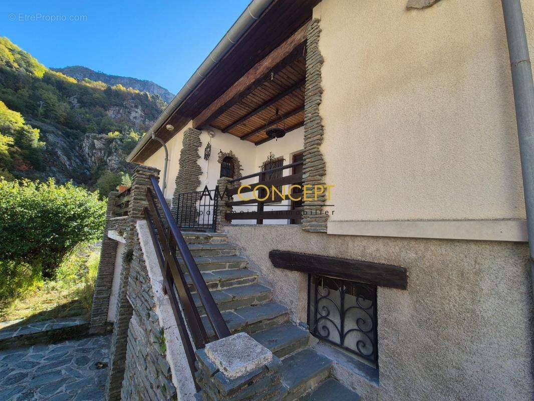 Maison Saint-Dalmas de Tende - photo 3