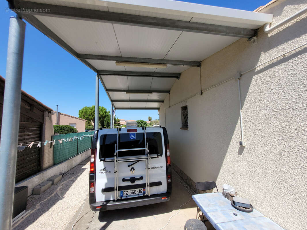 Fleury d'Aude Villa de type III de plain pied, SH 82 m2 avec garage de 19 m2 + un préau sur un terrain de 346 - photo 10