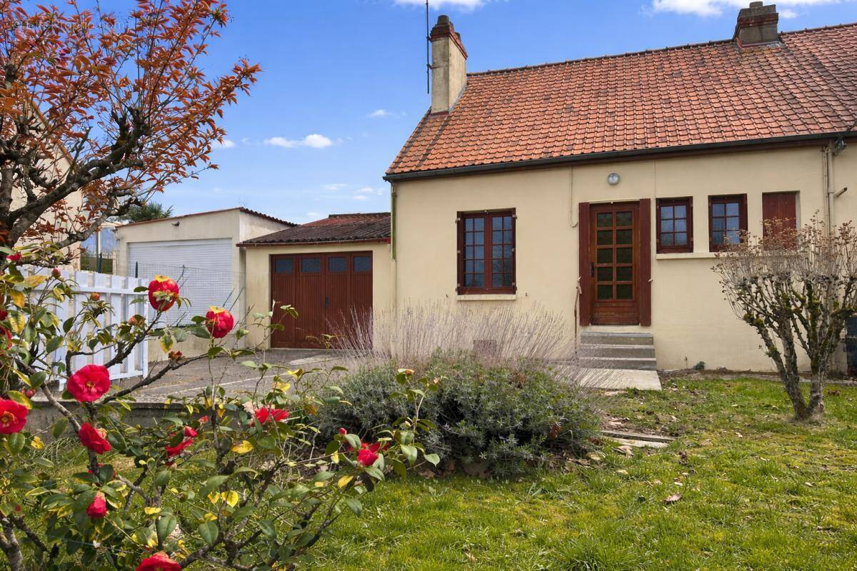 Maison à SAINT-MARTIN-DU-VIEUX-BELLEME