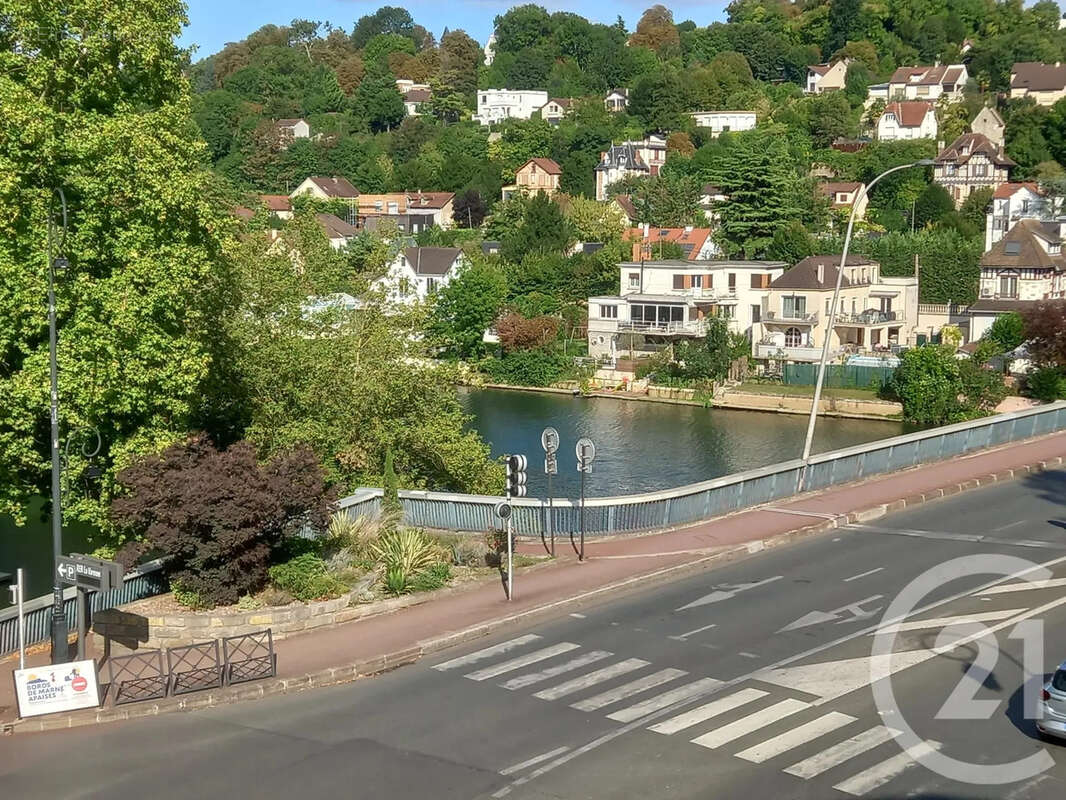 Appartement à SAINT-MAUR-DES-FOSSES