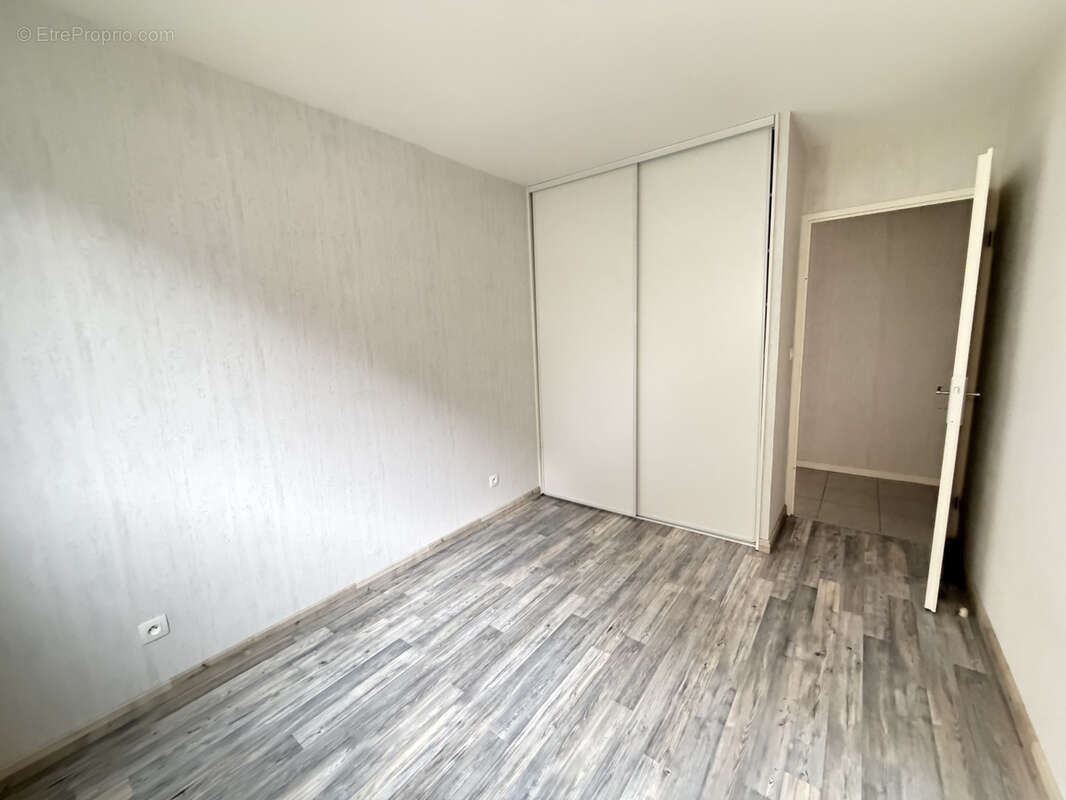 Appartement à SAINT-MARTIN-LE-VINOUX