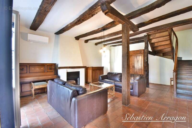 Maison à FONTANES-DU-CAUSSE