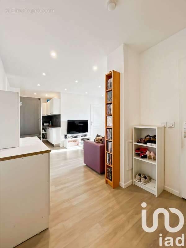 Photo 6 - Appartement à BRIE-COMTE-ROBERT