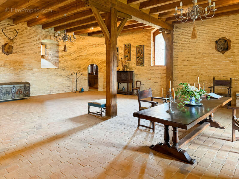 Propriete à vendre 7 pièces ESPAS (32) - photo 8