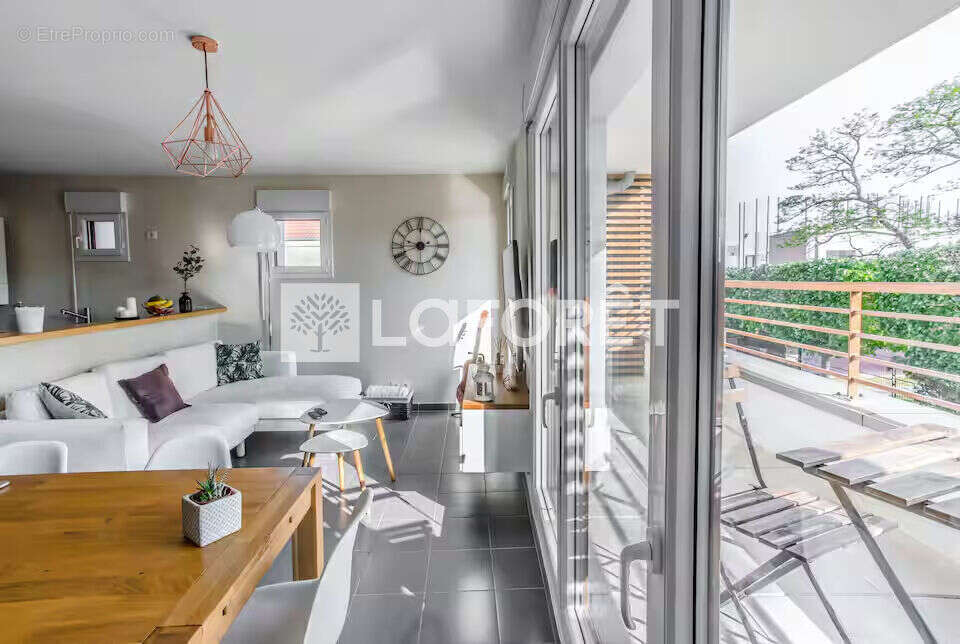 Appartement à VITRY-SUR-SEINE