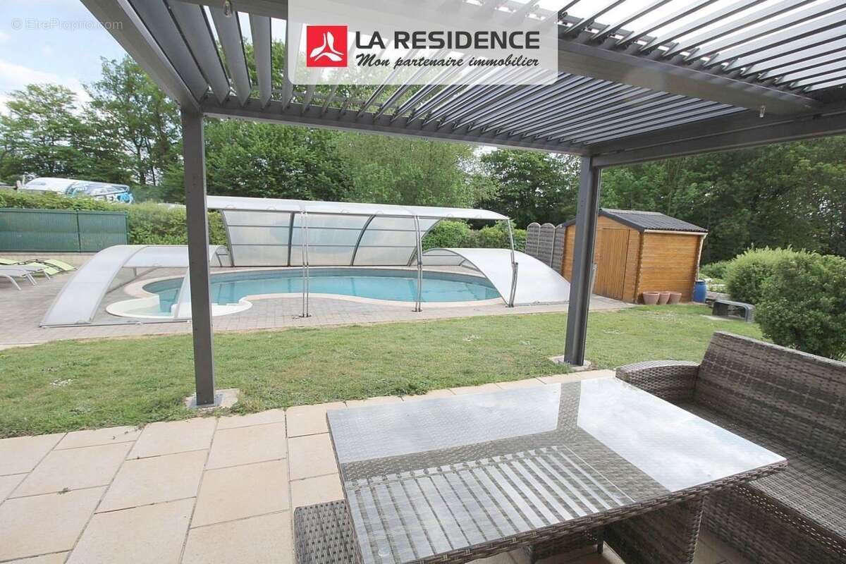 Maison 181 m² à Ry  - photo 2