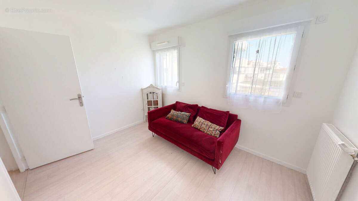 Appartement à IVRY-SUR-SEINE