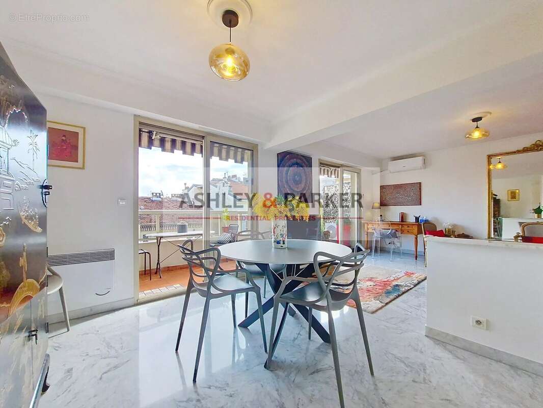 Appartement à NICE