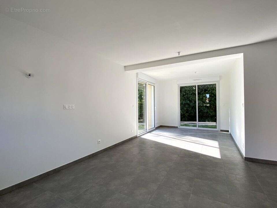 Maison à OUISTREHAM