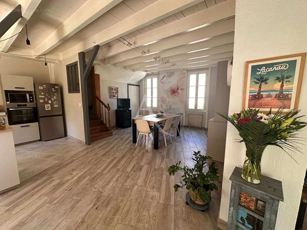 Maison Saintes 8 pièces - Rive Gauche - photo 6